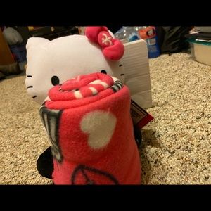 Hello Kitty NFL team throw set